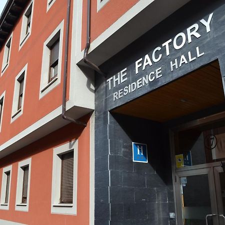 The Factory Residence Hall Сеговия Экстерьер фото